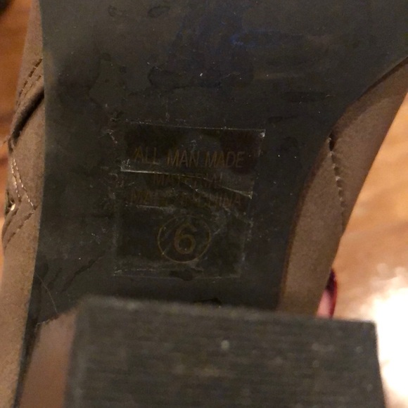 Booties - Picture 3 of 3